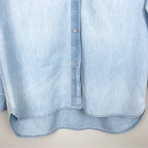 Madewell Lightweight Chambray Button-down Shirt - Picture 6 of 8
